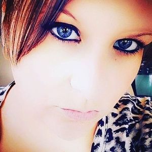 Meet your Posher, Jeni